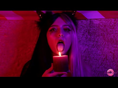 ❤️ Passievolle Blowjob van Sexy Succubus met mondvervulling ☑ Net pornografie by ons ❌️❤