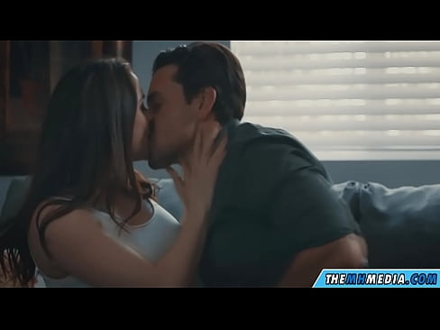 ❤️ Romantiese seks met 'n goeie busty ma ☑ Net pornografie by ons ❌️❤